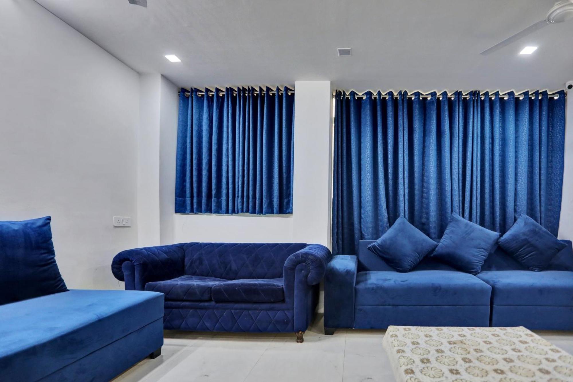 Super Townhouse The Arrow Near Lotus Temple Hotel New Delhi Buitenkant foto